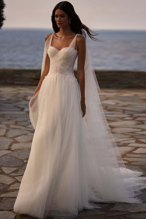 Front view of Milla Nova Bellaria tulle A-line wedding dress