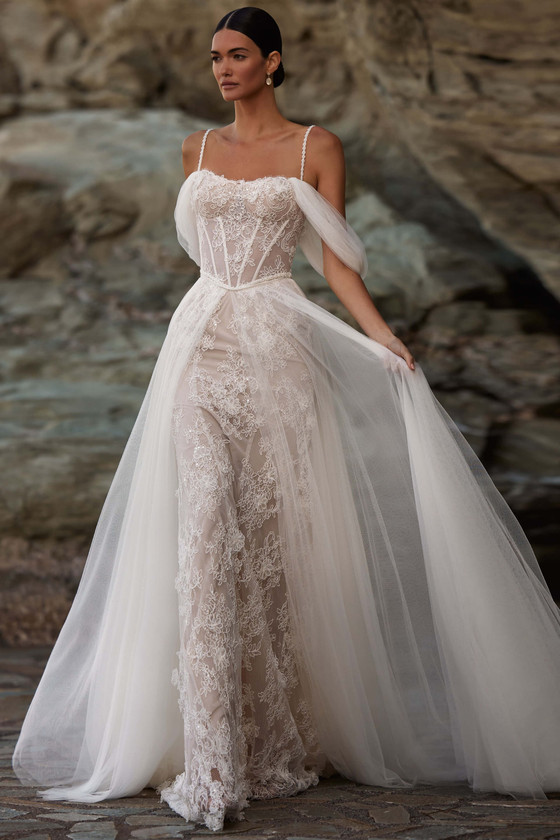 Front view of Milla Nova Serenata Chantilly lace wedding dress with detachable tulle overskirt
