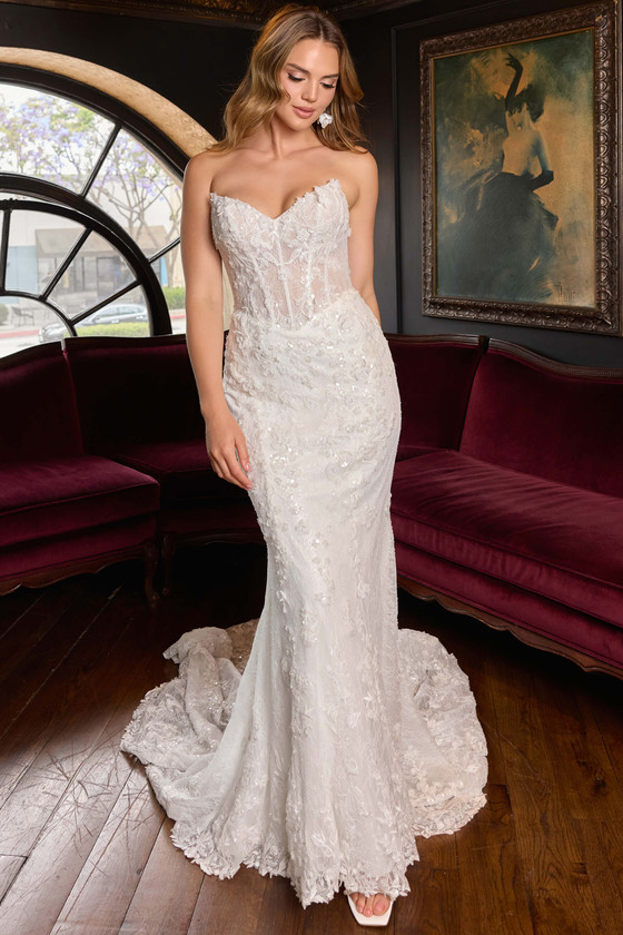 Essense of Australia D4368 Wedding Gown