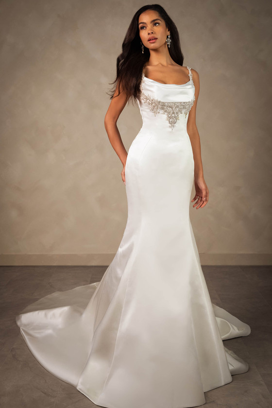 Front view of Essense of Australia D4609 satin fit and flare wedding dress