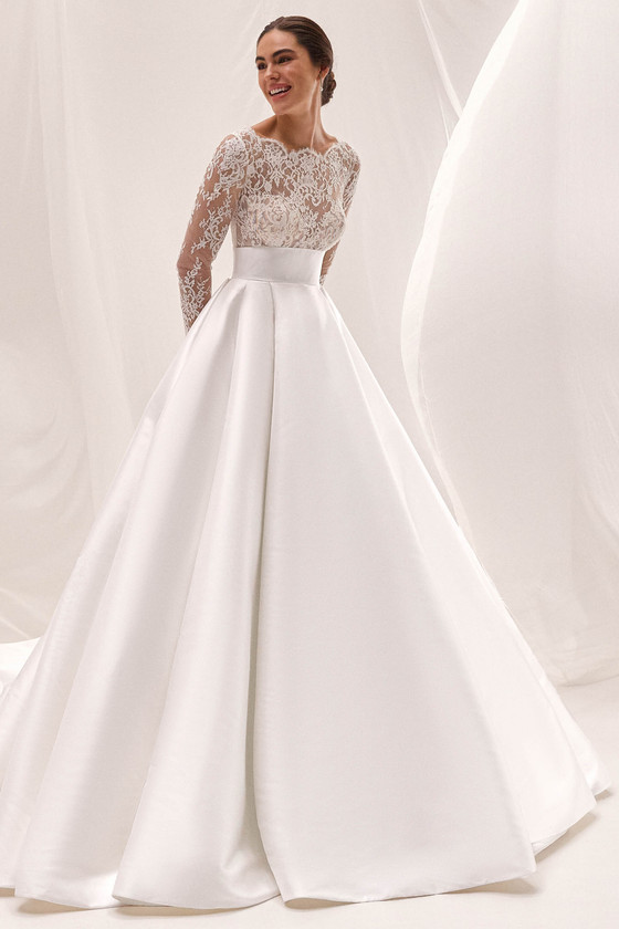 Pronovias Celmina Wedding Gown