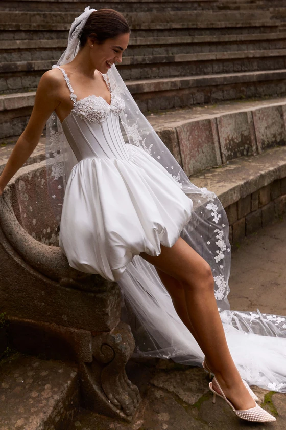 Pronovias Cyane Wedding Gown