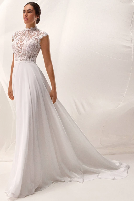 Pronovias Latzuli Wedding Gown