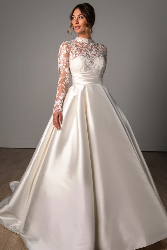 Stella York SY8230 Wedding Gown