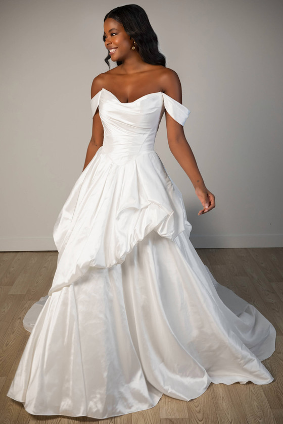 Stella York SY8309 Wedding Gown