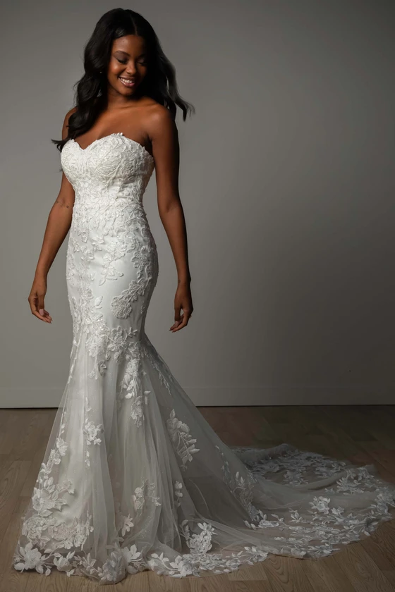 Stella York SY8332 Wedding Gown