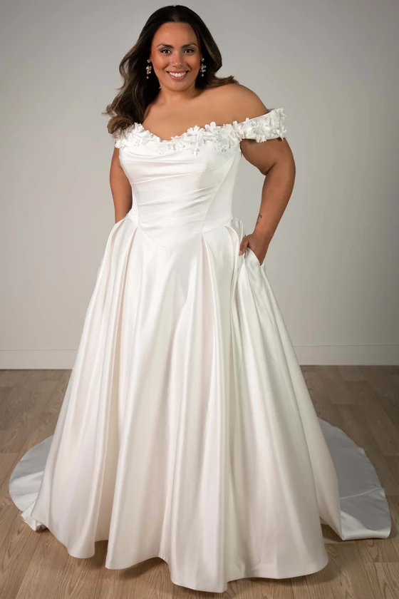 Stella York SY8288 Plus Size Wedding Gown