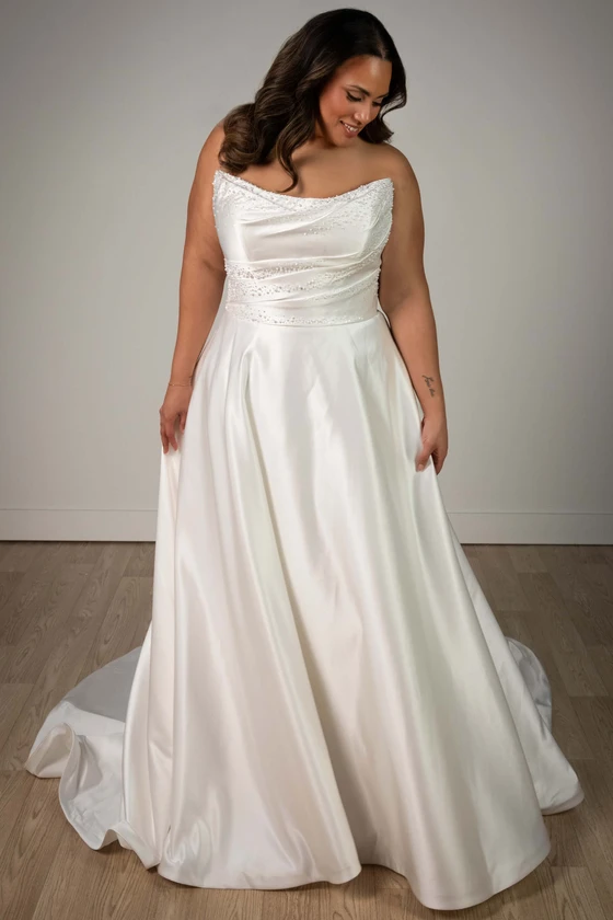 Stella York SY8318 Plus Size Wedding Gown