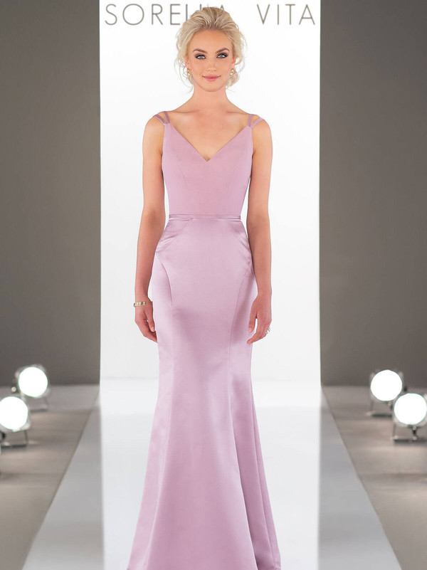 V-neck bridesmaid dress Sorella Vita 9206 V-neck bridesmaid dress Sorella Vita 9206