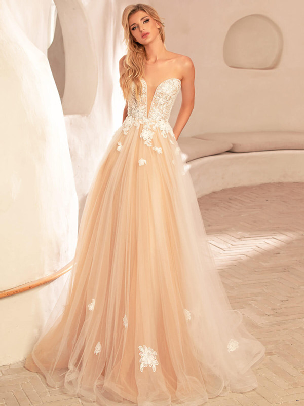 Ball Gown Chic Nostalgia Wedding Dress Maple Ball Gown Chic Nostalgia Wedding Dress Maple