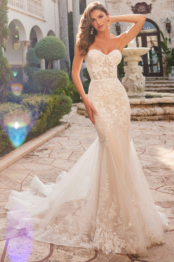 Ivory gown martin thornburg MT3238