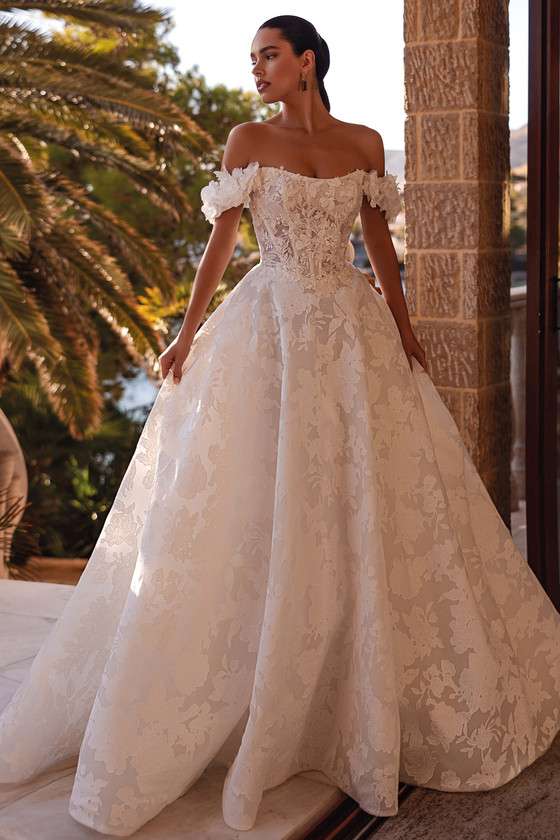 Cosmobella Wedding Gown 8247 by Demetrios