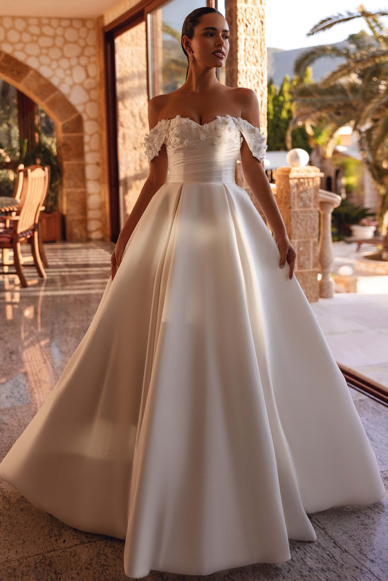 Cosmobella Wedding Gown 8256 by Demetrios