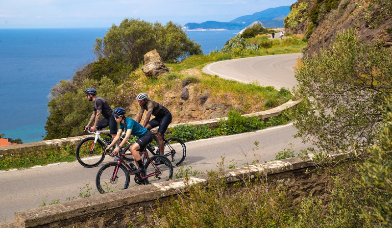 How to Choose the Right Cycling Shoes for Triathlon: The Ultimate Guide for Australian Athletes 