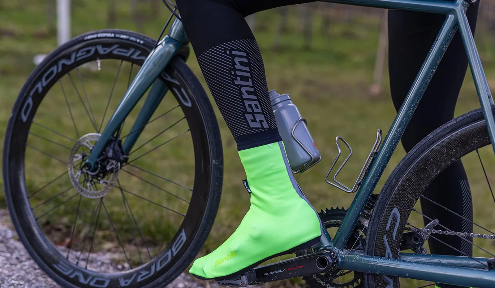 Winter Cycling Shoe Covers for Cold and Wet Conditions