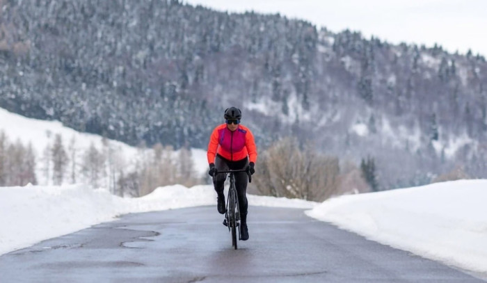 Best Winter Cycling Jackets for Australian Riders in Cold Weather
