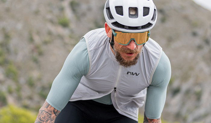Father’s Day : Top Cycling Gifts to Keep Dad Rolling in Style