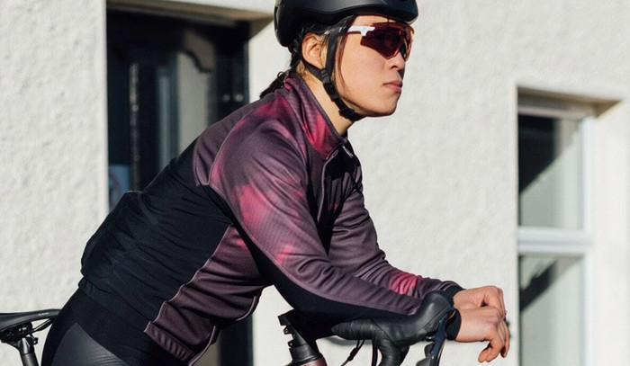 Women's Winter Cycling Clothing: Stay Warm, Stay Fast
