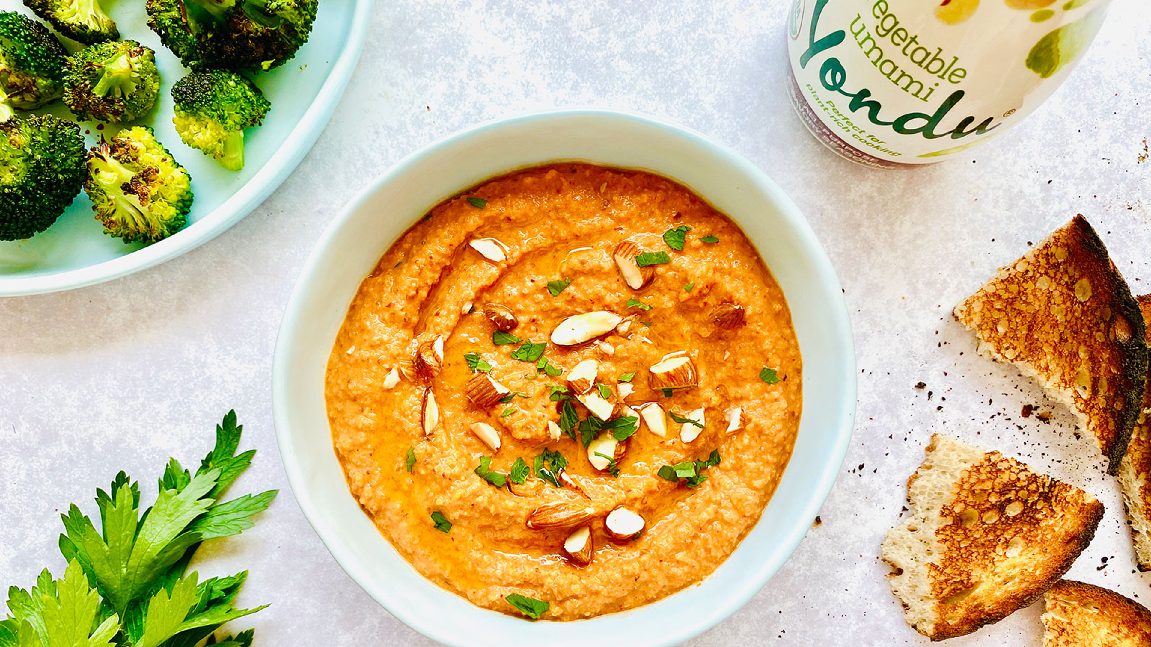 Salsa Romesco con Yondu