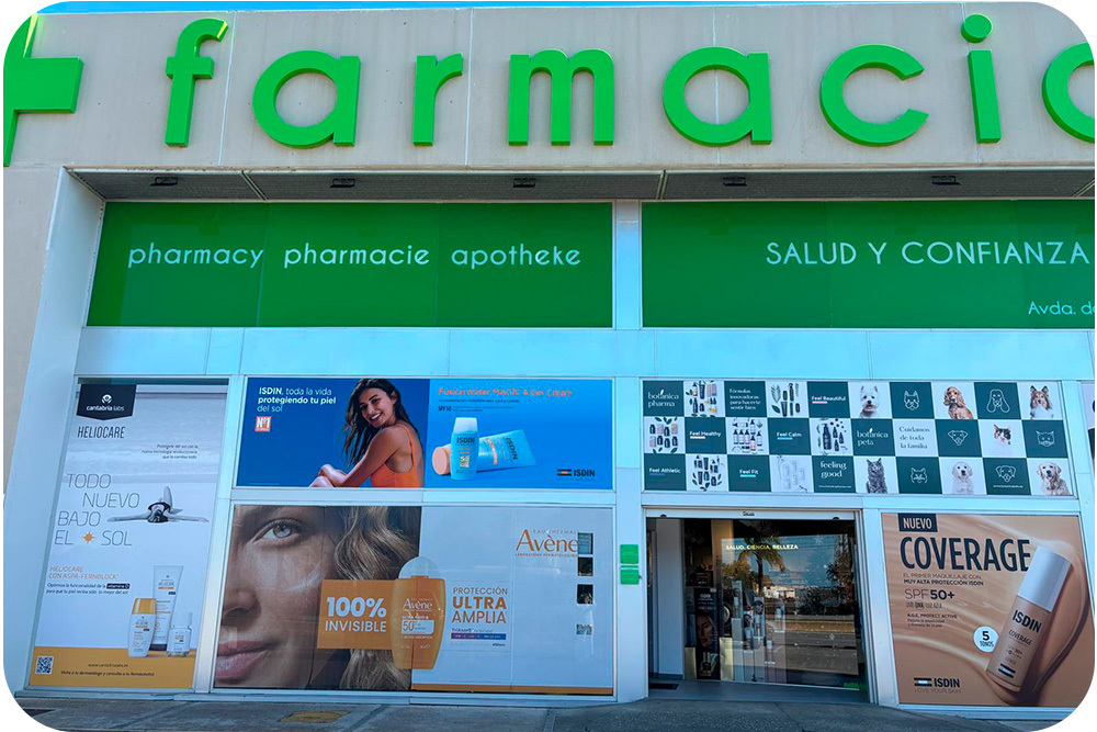 Exterior de la Farmacia Fra, en A Coruña