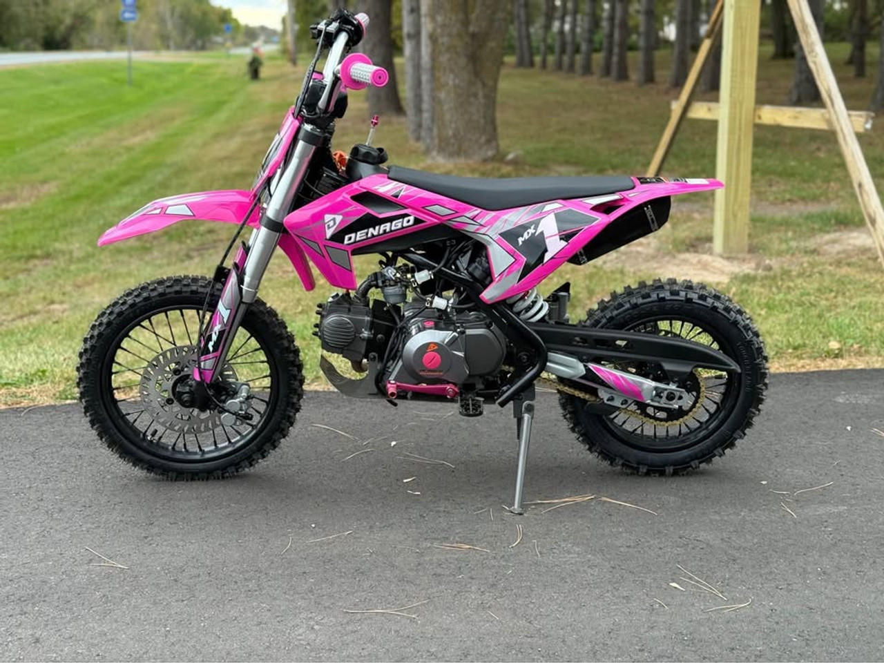 “2026 Denago MX1 110cc dirt bike Pink semi-automatic youth motocross bike electric start kick start”