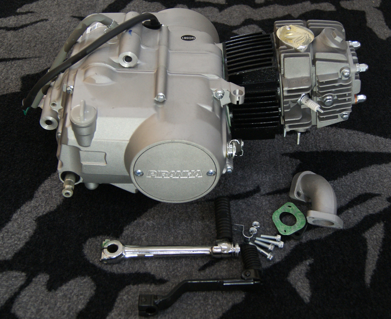125cc PIRANHA ENGINE - Front Clutch Model