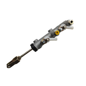 2.01.0192 MASTER CYLINDER

On your purchase from Evolution Electric Vehicle, Evolution is your source for most extensive selection of golf cart parts and accessories in the industry.
Apply to (Vehicle Type）：

D5-Ranger 4
D5-Maverick 4
D5-Ranger 6
D5-Maverick 6
CLASSIC 2/4
CARRIER 6/8
FORESTER 4/6
TURFMAN 200/800/1000