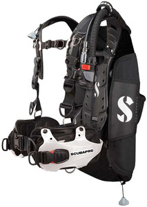 Scubapro Hydros Pro w/ 5th Gen. Air2 Womens BCD