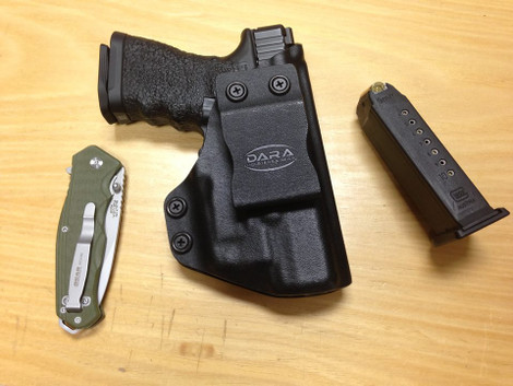 Customer Review: IWB Holster for Glock 19 with Streamlight TLR-6 