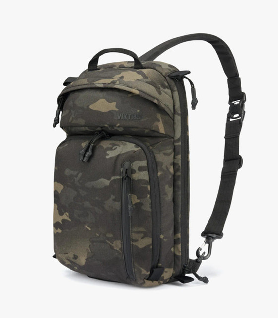 Upscale XL Slingbag- Black Multicam