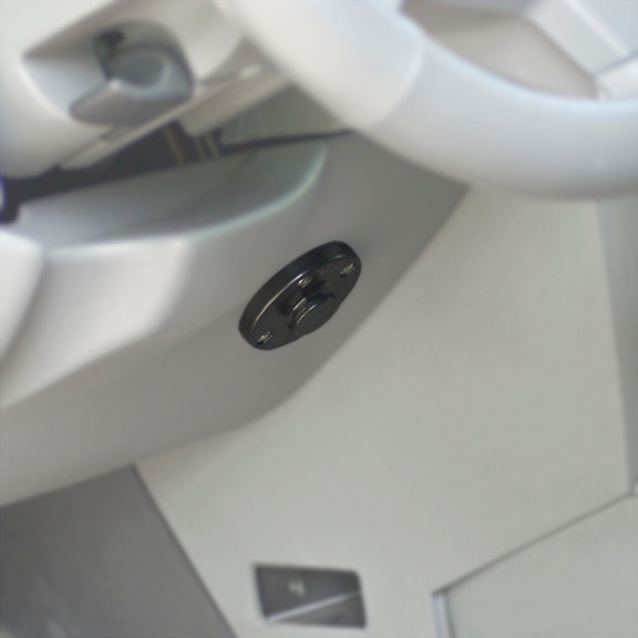 DARA vehicle mounted holster, kydex car holster, secured with RAM Mount, for Glock, Sig, HK, 1911.