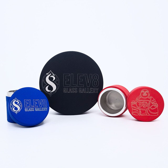 Cosmetic Second 1.75" 4PC Grinder 40% off Retail Price!