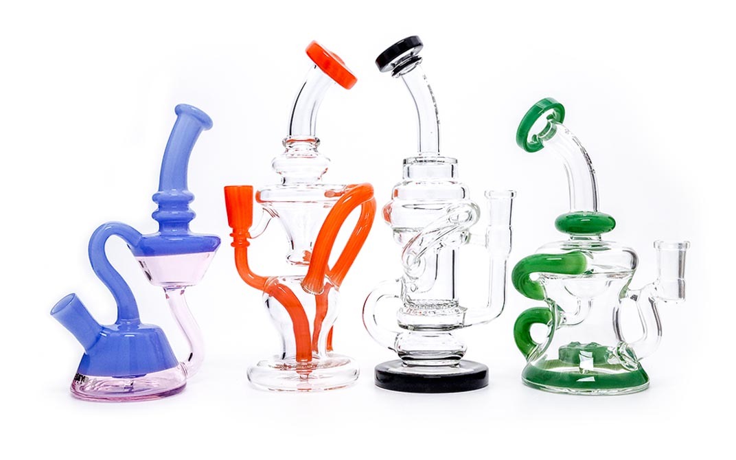 Dab Rigs Oil Bongs and Dabbing Equipment