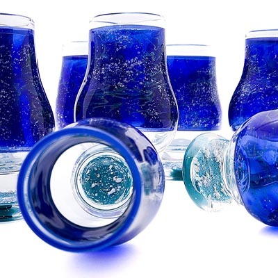 Celebrate their amazing life with a custom cremation drinking glass Custom cremation drinking glasses
