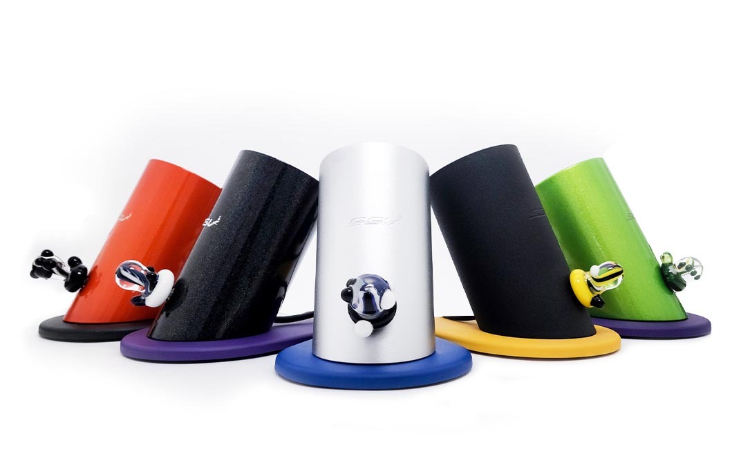 Silver Surfer Vaporizer - Black/Green / $ 269.99 at 420 Science