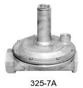 Maxitrol Gas Pressure Regulator 3257A11/2