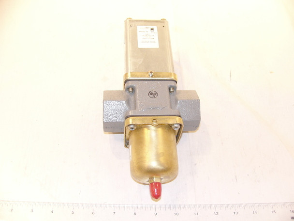 Johnson Controls V46AD-13 1"70/260#, Actuated H20 Reg Sty 5