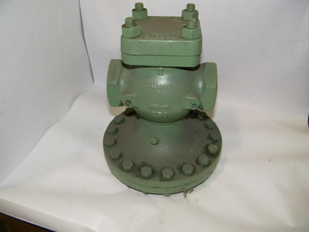 Spence Engineering E-1 1/2 1.5" Npt E-Main Valve Cast Iron