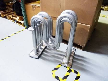 York S1-373-16471-704 4 Tube Heat Exchanger