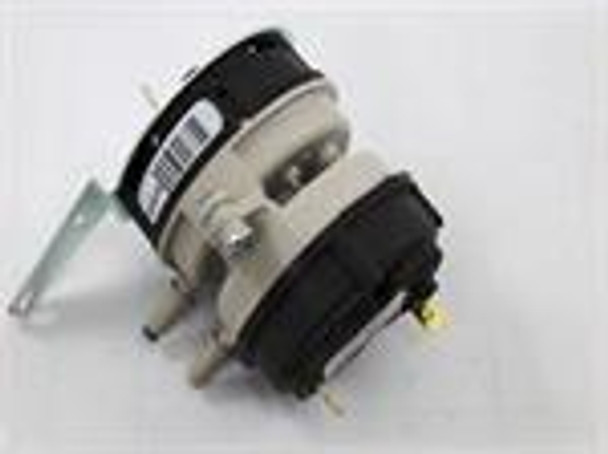 Carrier HK06NB021 Pressure Switch