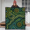 Australia Aboriginal Inspired Quilt - Green Circle Aboiginal Inspired Dot Painting Style