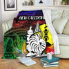 Australia  South Sea Islanders Blanket - I'm New Caledonian In Polynesian Style With Tropical Hibiscus Flowers Blanket