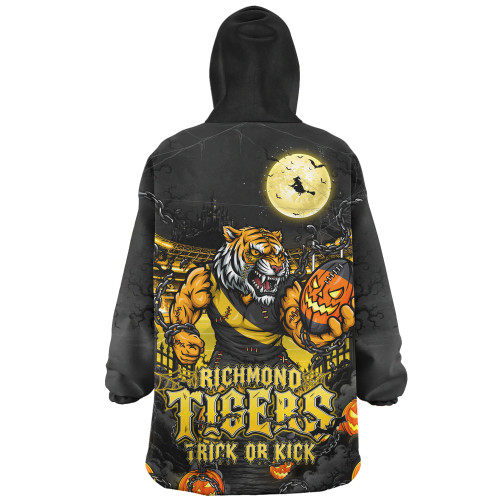 Richmond Snug Hoodie Off The Chain Strength Halloween Beast Rising Unleashed Fury