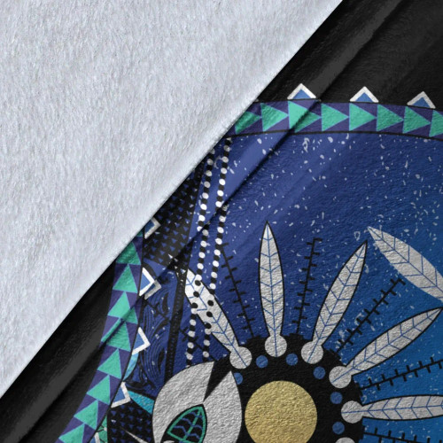 Australia Torres Strait Blanket - Dhari Mask In Plam Tree Australia Torres Strait Blanket - Dhari Mask In Plam Tree