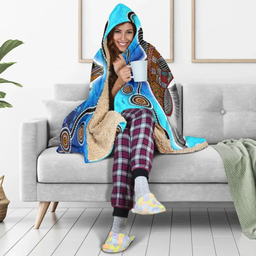 Australia Aborginal Hooded Blanket - Aboriginal Fishing Australia Aborginal Hooded Blanket - Aboriginal Fishing
