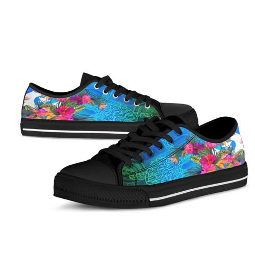 Australia Low Top Canvas Shoes - Torres Strait Blue Sea With Hibiscus Australia Low Top Canvas Shoes - Torres Strait Blue Sea With Hibiscus