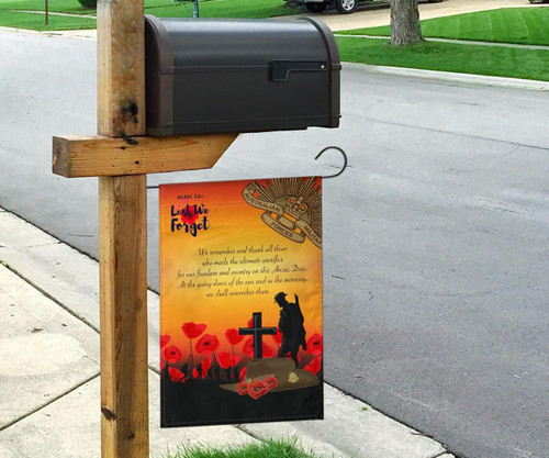 Australia Anzac Day Garden Flag - Lest We Forget Ver1 Australia Anzac Day Garden Flag - Lest We Forget Ver1
