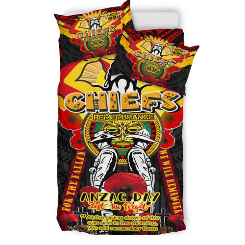Waikato Chiefs Anzac Day Custom Bedding Set - Remembrance Chiefs With Maori Patterns And Poppy Flowers Waikato Chiefs Anzac Day Custom Bedding Set - Remembrance Chiefs With Maori Patterns And Poppy Flowers