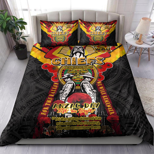 Waikato Chiefs Anzac Day Custom Bedding Set - Remembrance Chiefs With Maori Patterns And Poppy Flowers