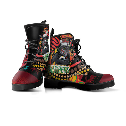 Penrith Christmas Leather Boots - Merry Christmas Indigenous Penrith Leather Boots Penrith Christmas Leather Boots - Merry Christmas Indigenous Penrith Leather Boots